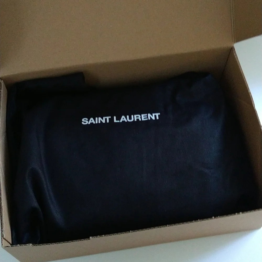 *SOLD* YSL Solferino Small Satchel in White Leather - Picture 8 of 8